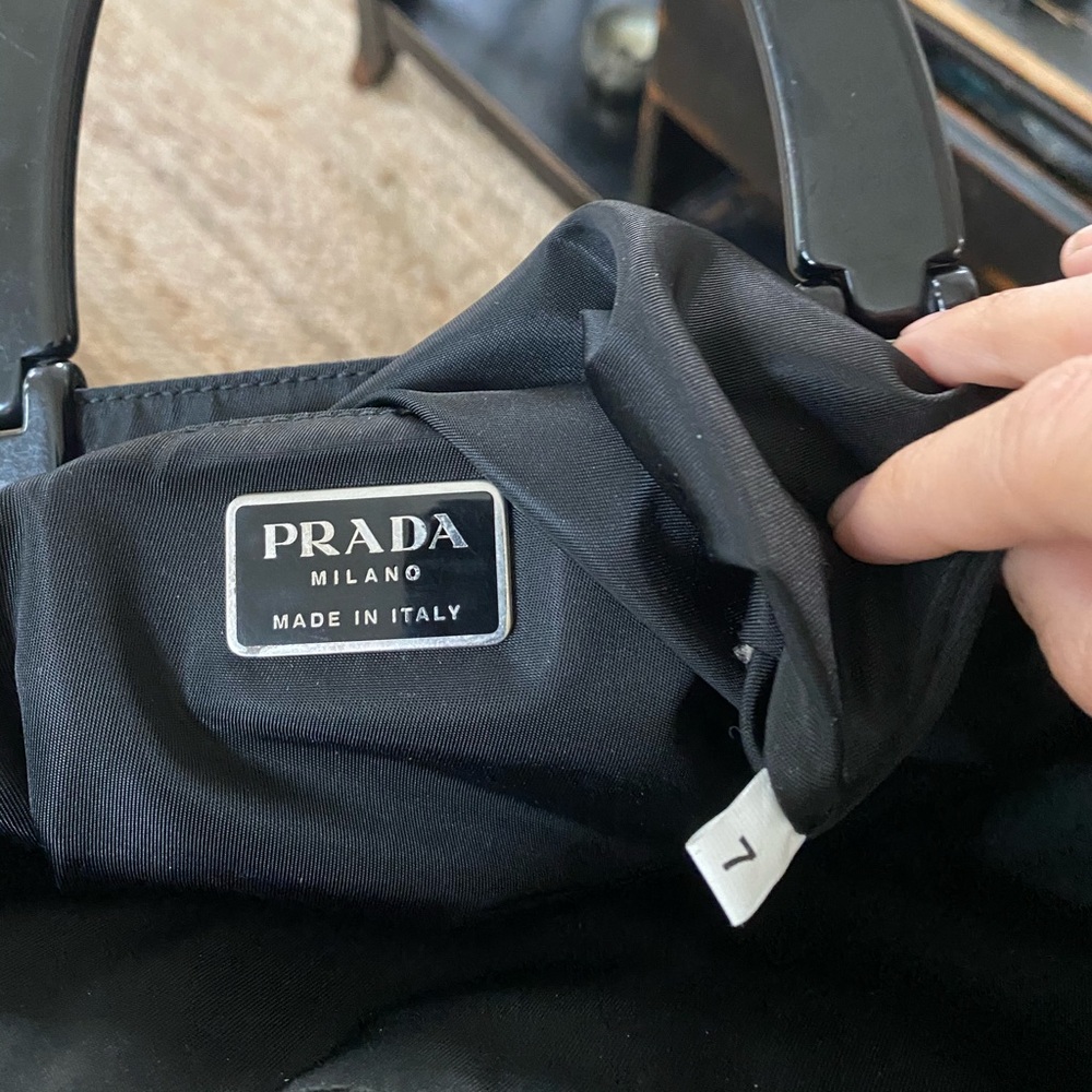 Prada hard handle tote bag - 100% authentic - Picture 8 of 14